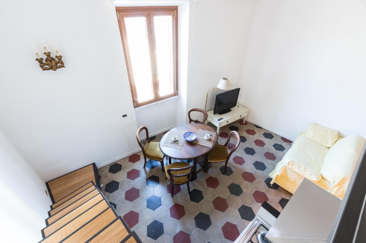 Sunny Apartment Navona Square โรม ภายนอก รูปภาพ