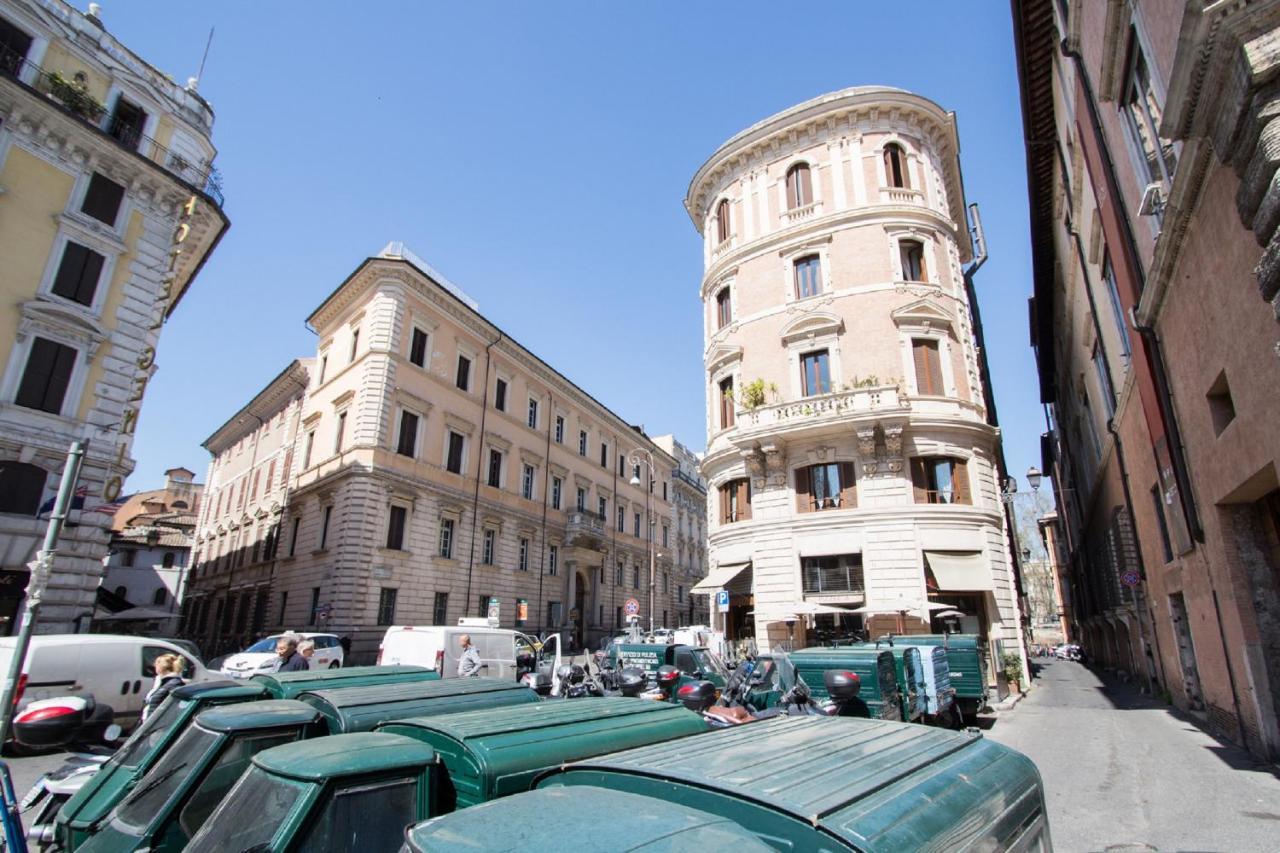 Sunny Apartment Navona Square โรม ภายนอก รูปภาพ